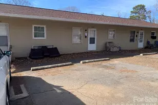 1006 3rd St SE, Hickory, NC 28602 - Photo 10