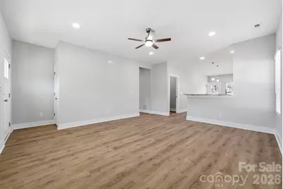 424 Blanche Avenue, Kannapolis, NC 28081 - Photo 6