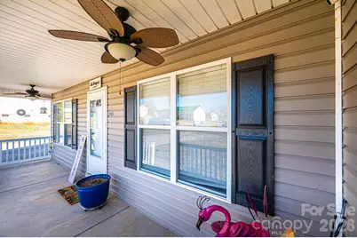 2165 Samanthas Wells None, Newton, NC 28658 - Photo 2