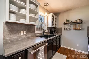 2165 Samanthas Wells None, Newton, NC 28658 - Photo 14