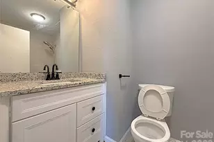 6430 Farmingdale Dr, Charlotte, NC 28212 - Photo 34