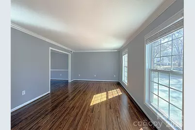 6430 Farmingdale Drive, Charlotte, NC 28212 - Photo 4