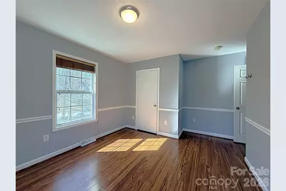 6430 Farmingdale Drive, Charlotte, NC 28212 - Photo 32