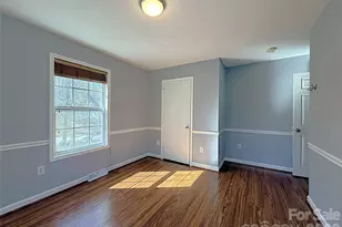 6430 Farmingdale Dr, Charlotte, NC 28212 - Photo 32