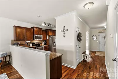 2081 Lake Vista Drive, Mount Holly, NC 28120 - Photo 8