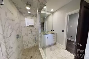 420 Queens Rd, Charlotte, NC 28207 - Photo 8