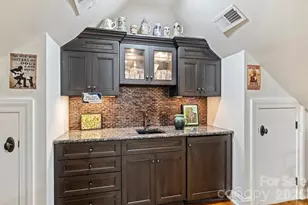 1127 S Kings Dr, Charlotte, NC 28207 - Photo 32