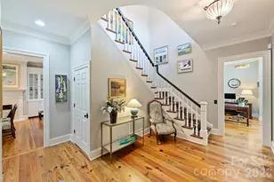 1127 S Kings Dr, Charlotte, NC 28207 - Photo 4