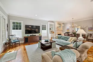 1127 S Kings Dr, Charlotte, NC 28207 - Photo 16