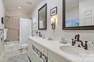 1127 S Kings Dr, Charlotte, NC 28207 - Photo 38