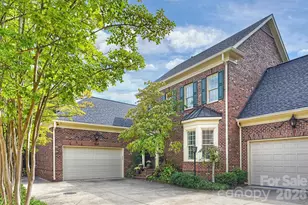 1127 S Kings Dr, Charlotte, NC 28207 - Photo 1