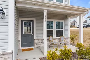 124 Benford Dr, Troutman, NC 28166 - Photo 2