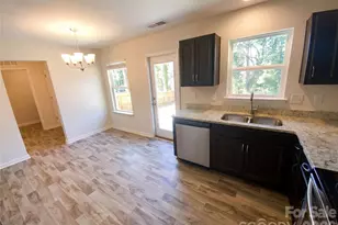 2706 Mayfair Ave, Charlotte, NC 28208 - Photo 10