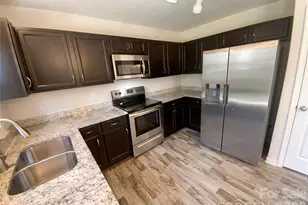 2706 Mayfair Ave, Charlotte, NC 28208 - Photo 2