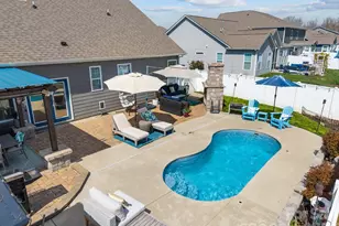 240 Preston Rd, Mooresville, NC 28117 - Photo 6