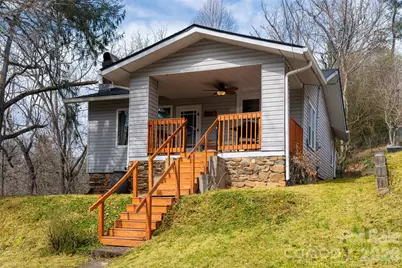 48 Wellington Drive, Asheville, NC 28804 - Photo 2