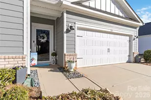 7615 Porrera St, Charlotte, NC 28214 - Photo 2