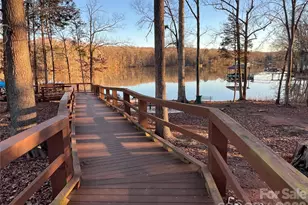 7615 Porrera St, Charlotte, NC 28214 - Photo 38