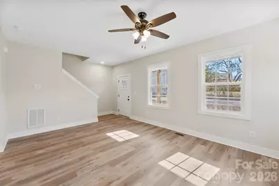 205 Putnam Street, Shelby, NC 28152 - Photo 6