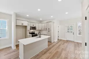 205 Putnam St, Shelby, NC 28152 - Photo 8