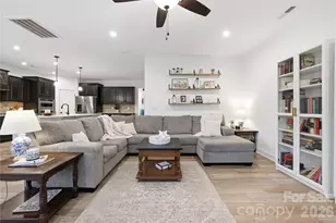 607 Southstone Dr, Matthews, NC 28104 - Photo 8