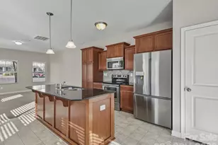 608 Cahill Ln, Fort Mill, SC 29715 - Photo 12