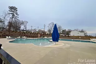 1421 6th St NE, Hickory, NC 28601 - Photo 10