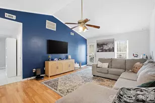 7501 Lancashire Dr, Mint Hill, NC 28227 - Photo 8