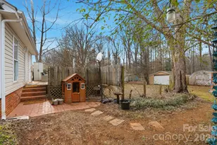 7501 Lancashire Dr, Mint Hill, NC 28227 - Photo 36