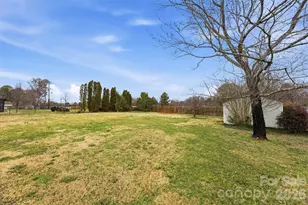 121 Gregory Ct, Mount Holly, NC 28120 - Photo 20