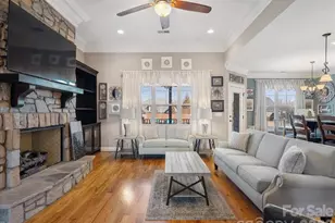 137 Ledge Stone Ln, Gaffney, SC 29341 - Photo 10