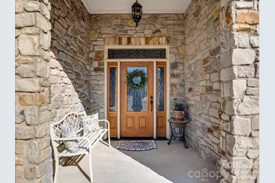 137 Ledge Stone Lane, Gaffney, SC 29341 - Photo 4