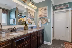 137 Ledge Stone Ln, Gaffney, SC 29341 - Photo 24