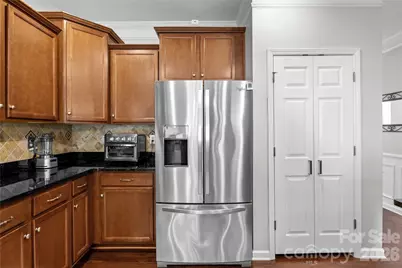 10621 Shanon Darby Lane, Charlotte, NC 28214 - Photo 12