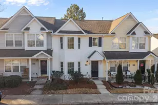 209 Primrose Walk, Fort Mill, SC 29715 - Photo 2