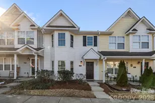 209 Primrose Walk, Fort Mill, SC 29715 - Photo 2