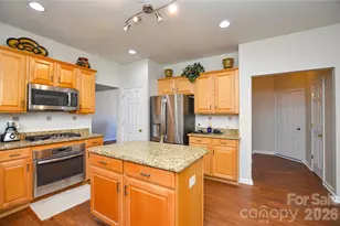 9144 Linden Tree Ln, Charlotte, NC 28277 - Photo 34