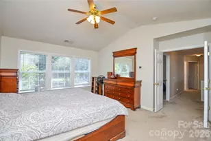 9144 Linden Tree Ln, Charlotte, NC 28277 - Photo 32