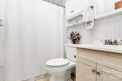 326 N Alexander Street, Mount Holly, NC 28120 - Photo 8