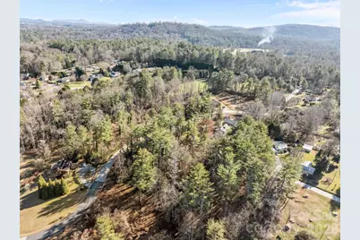 114 Oscelake Way, Hendersonville, NC 28739 - Photo 6