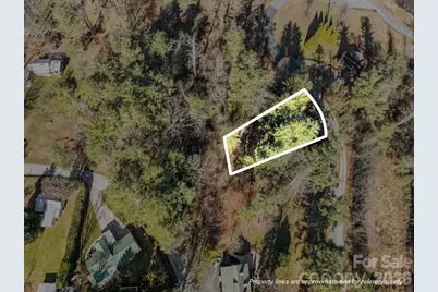 114 Oscelake Way, Hendersonville, NC 28739 - Photo 2