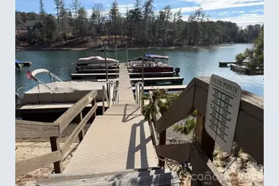 1386 Southpointe Drive, Morganton, NC 28655 - Photo 6