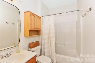 8127 Grahamson Lane, Charlotte, NC 28269 - Photo 16