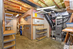 8127 Grahamson Ln, Charlotte, NC 28269 - Photo 40