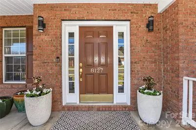 8127 Grahamson Lane, Charlotte, NC 28269 - Photo 2
