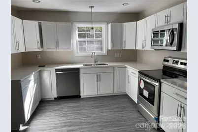 3826 Langley Road, Charlotte, NC 28215 - Photo 8