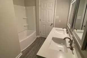 3826 Langley Rd, Charlotte, NC 28215 - Photo 10