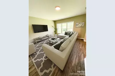 3826 Langley Road, Charlotte, NC 28215 - Photo 2