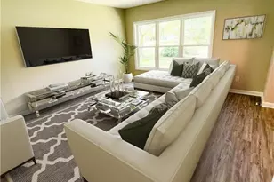 3826 Langley Rd, Charlotte, NC 28215 - Photo 2