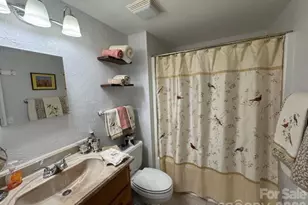 303 Sugar Top Dr, Sugar Mountain, NC 28605 - Photo 6